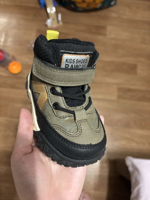 Ботинки демисезонные на мальчика