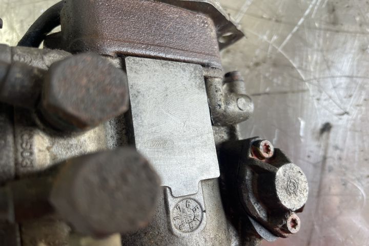 Pompa injectie 470 004 012 / 470004012 Ford Transit a 3-a generatie