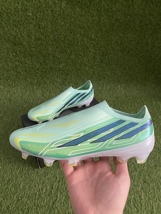 Ghete fotbal F50 Laceless LL Elite FG