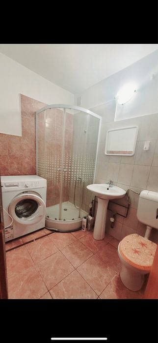 Inchiriez garsoniera parter Zona Nord