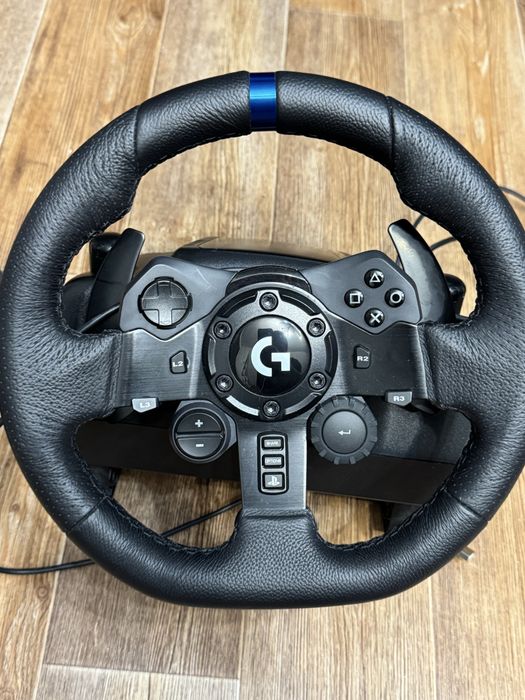 Игровой руль G923