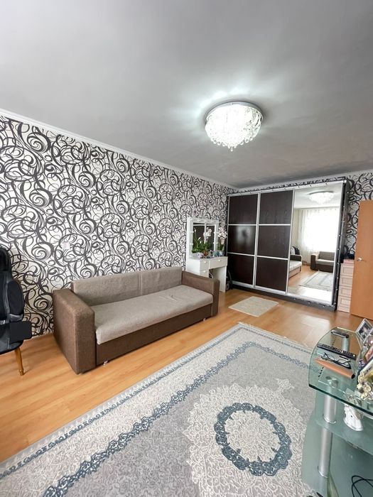 Продам 1ком квартиру