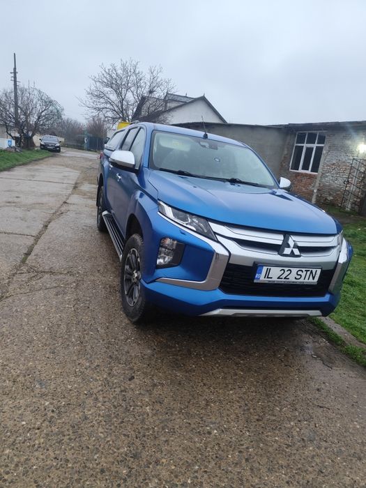 Autoutilitar Mitsubishi l200  buna de munca neutilizată  în agricultur