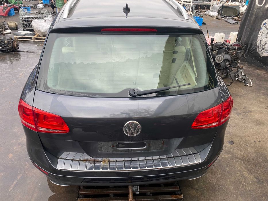 dezmembrez touareg 7P cod motor CAS