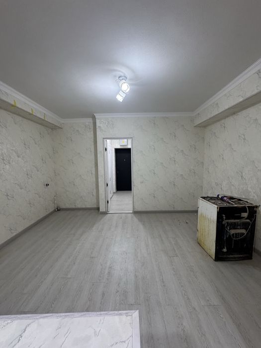 Сотилади янги ремонтли галерейка 1/2/4 Юнусобод 2