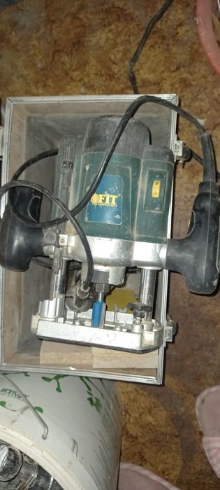 Фрезер электрический