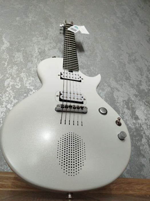 Электронная гитара