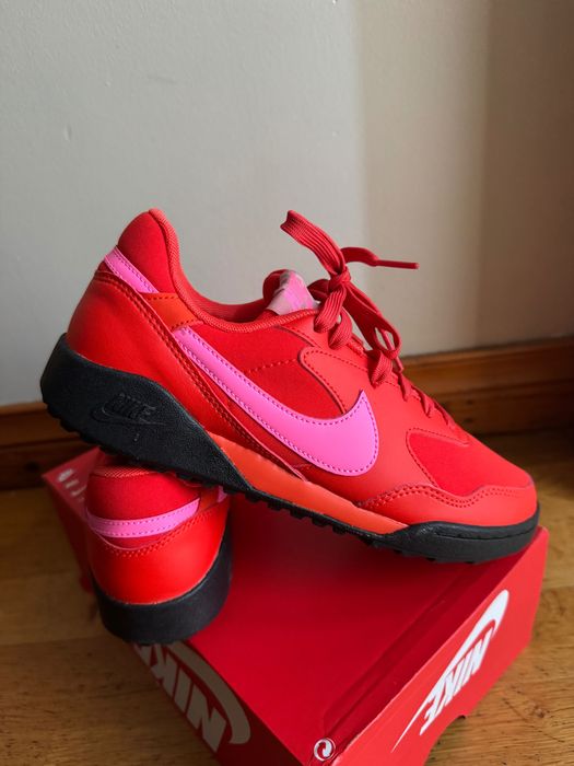 Дамски маратонки TERRA MANTA NIKE