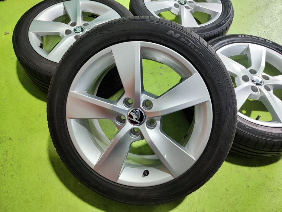 16 5x100 Skoda Vw Polo лети джанти 5х100