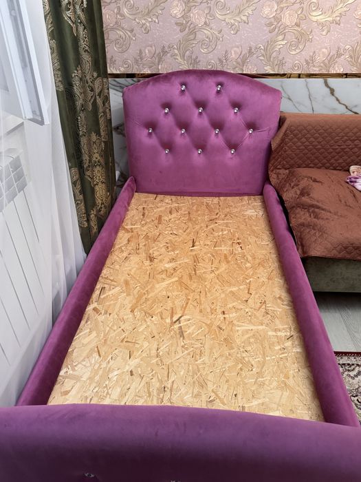 Кровать детская для девочек