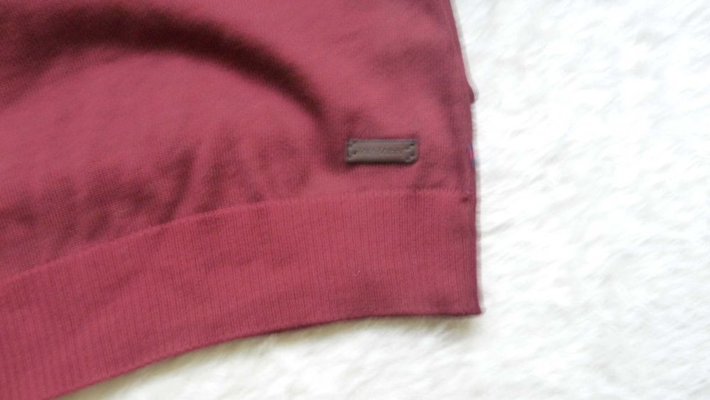 Мъжки пуловери - 3 вида от различни марки