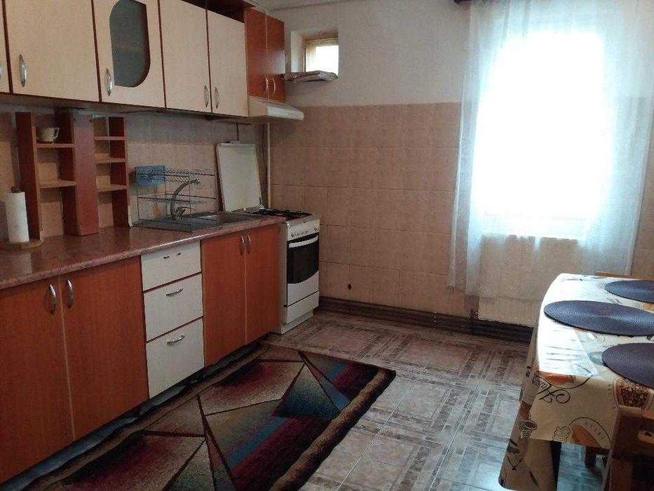 Proprietar, inchiriez ap 3 cam dec micro 4 langa supermarket Annabella