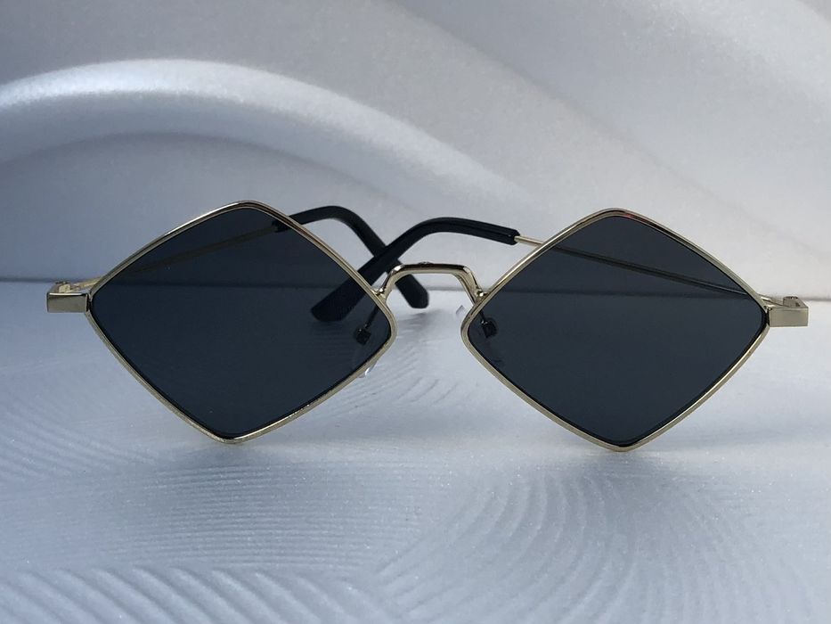 Модерни дамски слънчеви очила 2024