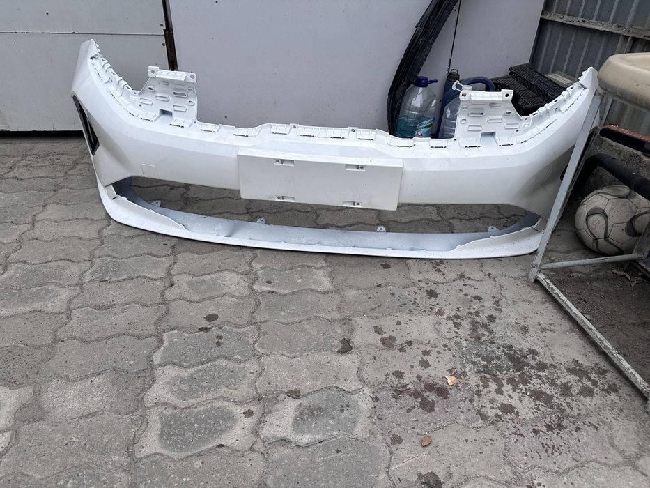 Бампер kia k3 продам