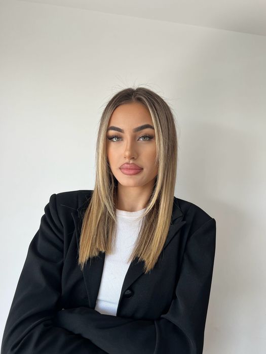 Graphic Design | Social Media Marketing | Editare Video Profesională