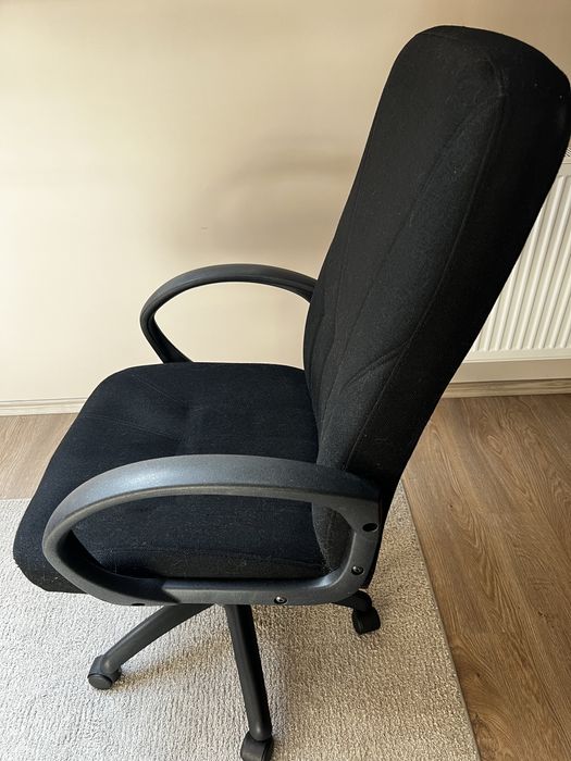 Vand scaun de birou material textil negru