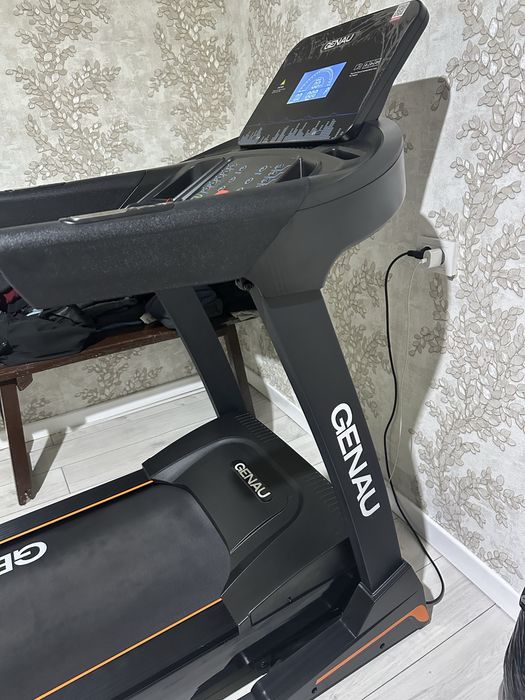 Беговая дорожка Genau