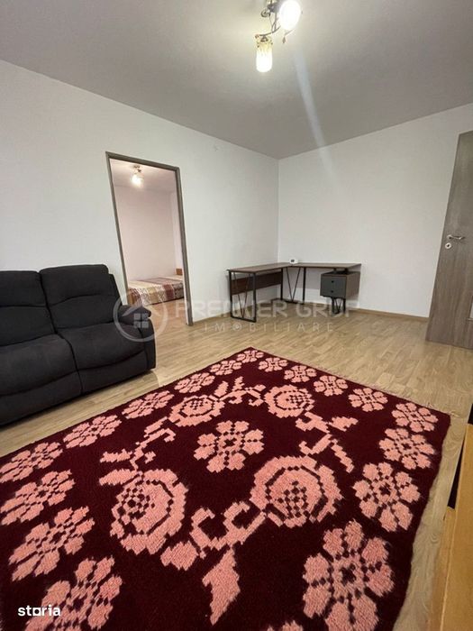 Etaj 3 | Apartament 2 camere 50mp - Podu Roș | CT, mobilat & utilat