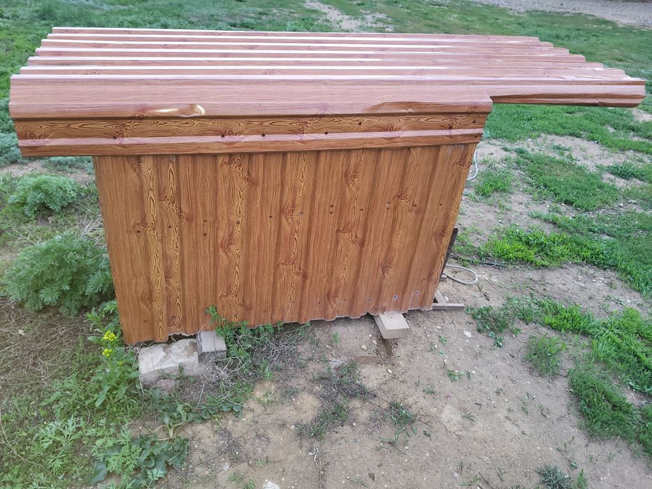 Продам утеплённую будку для собак