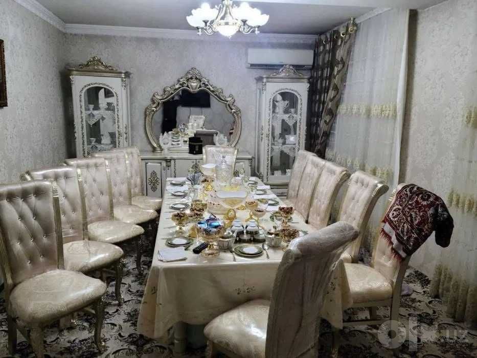 Белтепа банковский 4 хона сотилади гиштли дом яхши холатда