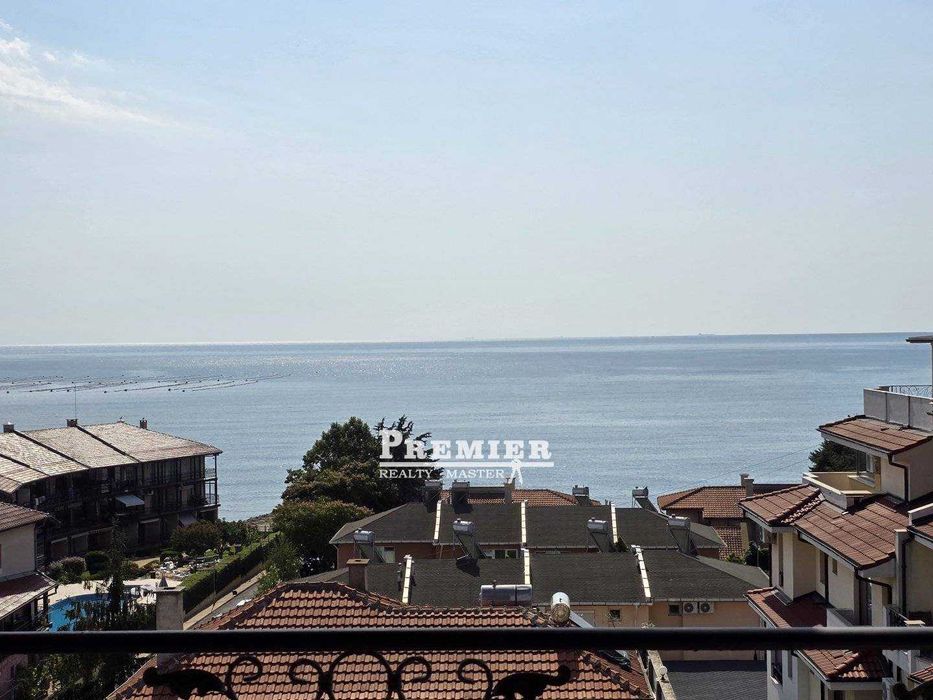 Светъл и просторен двустаен в Равда