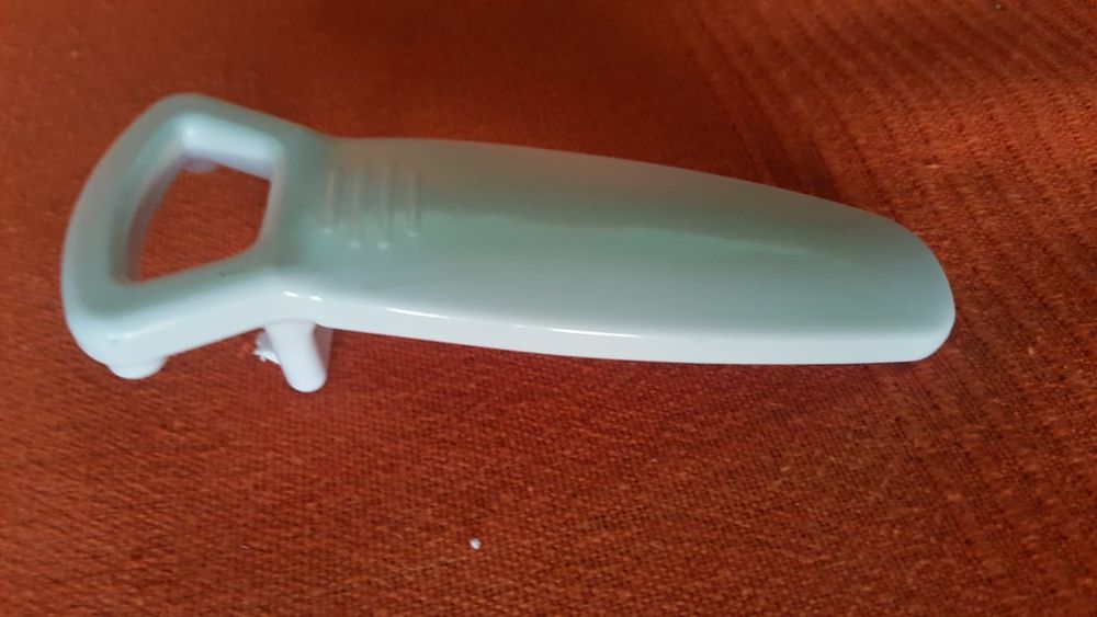 Ustensile de bucătărie preț 5 lei pe bucată sau set