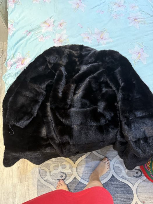 Продам шубу норку 50000 тг