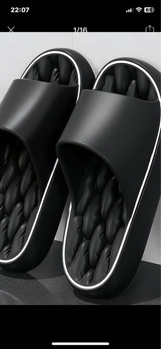 Продам сланцы , сандали новые