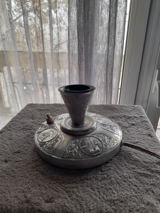 Лампа с забележителности и Стъкла за витрина и хладилник