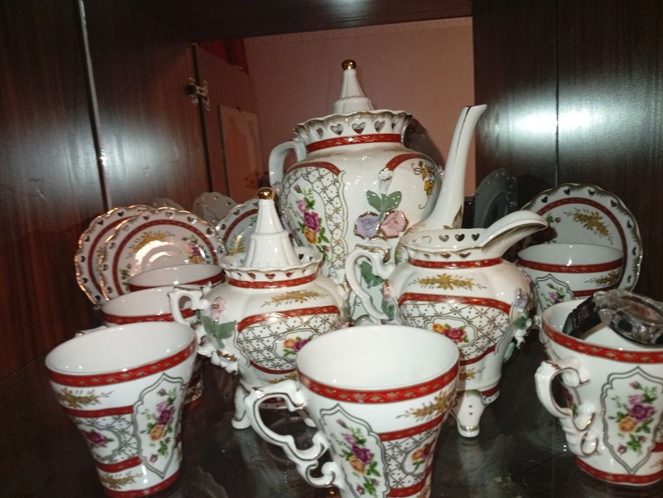 Idish nabor mehmonhona