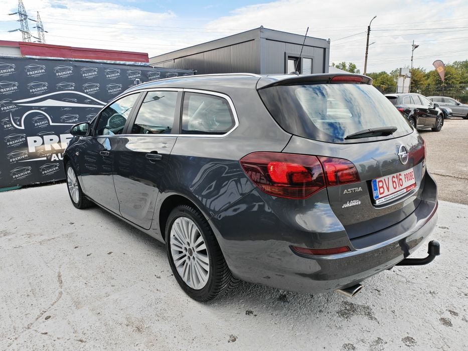 Opel Astra J 1.4 benzina 140 CP *GARANȚIE* Euro 5 /Volan Încălzit /Dublu Climatronic