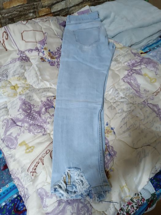 Blugi slim marca Zara mărimea M