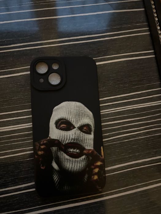 Кълъф за айфон 14