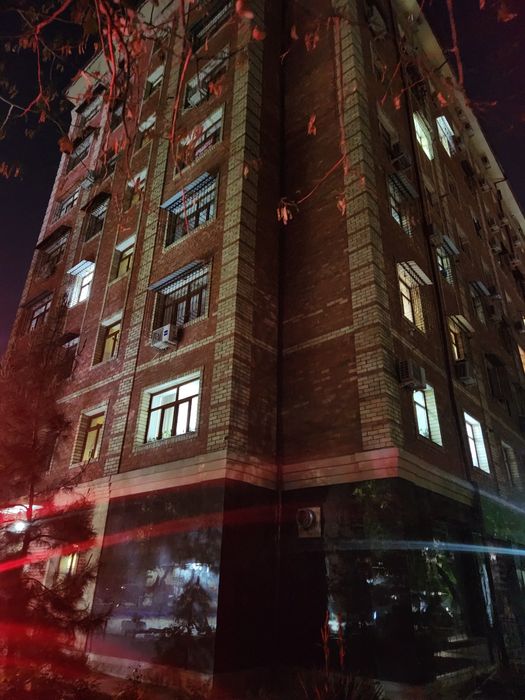 4/5/8 novostroykadan  117 kv.m kvartira sotiladi