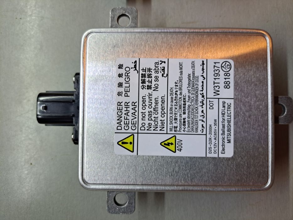 №71 Баласт модул за Honda Suzuki Mazda Mitsubishi  W3T19371  W3T20971