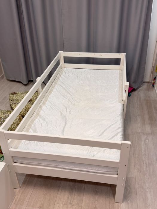 Продам детскую кровать
