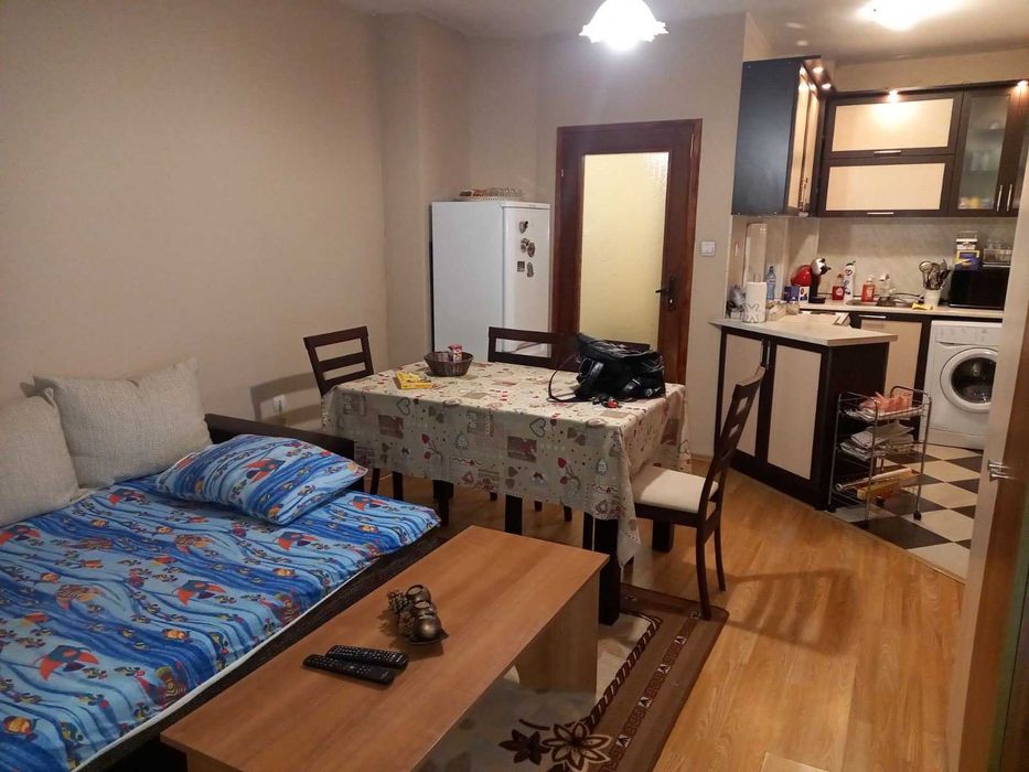 Продава се Двустаен апартамент в Пловдив, Гагарин - 56 кв.м за 1517 €/кв.м - Снимка #1