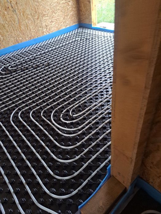 Instalator cu experienta