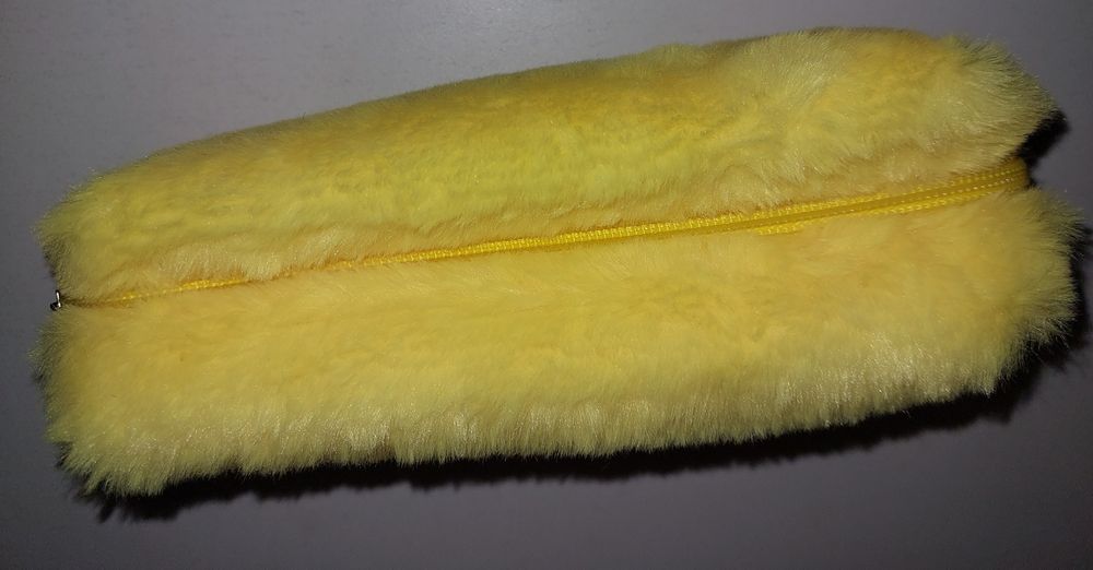 Плюшевый пенал/косметичка