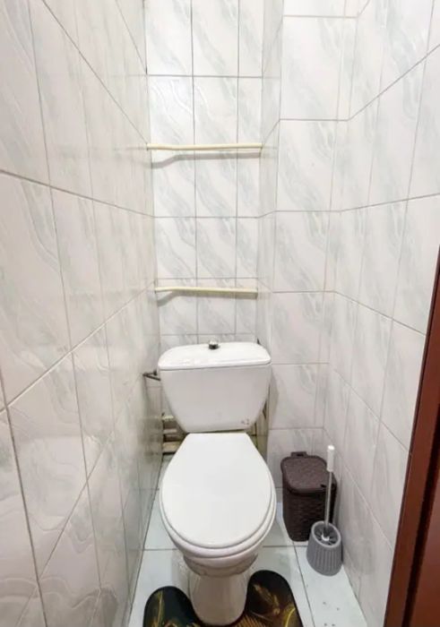 продам 2-х ком. 46кв. 4мкр. 4-этаж