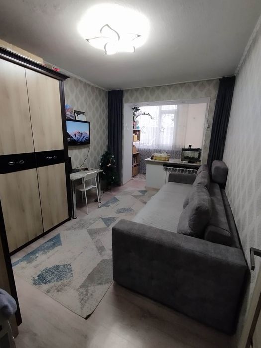 Продам квартиру в Аксу