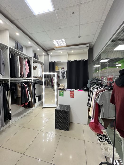 Продаётся бутик в центре города !