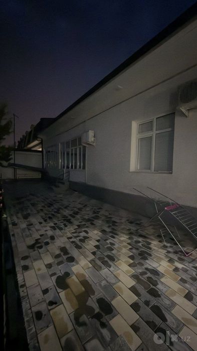 Arenda uchastka Bektemir prakratura yonida 6 xona