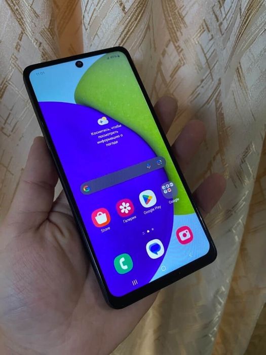 В продаже Самсунг А52. 128Gb
