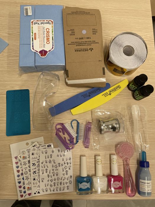 Продам все для маникюра