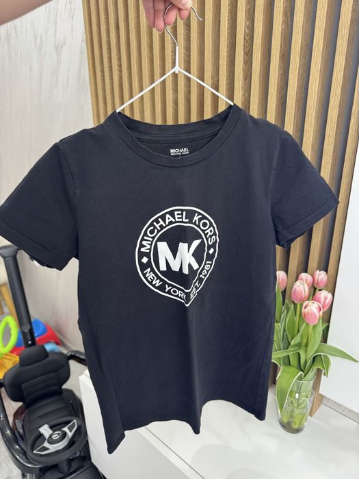 Дамска тениска MK