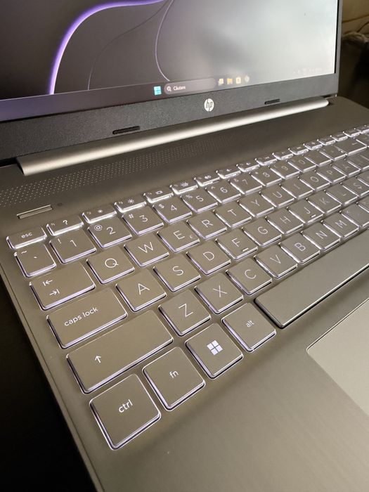 Laptop Laptop HP 15s-fq5051nq, Intel Core i5-1235U pana la 4.4GH