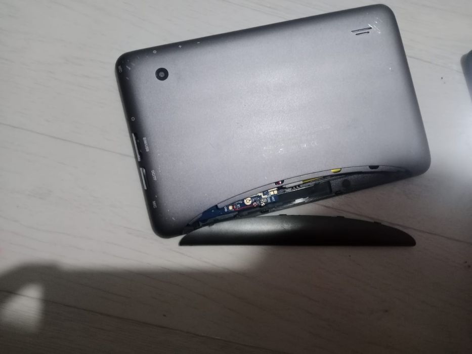 Продам телефоны срочно все за 20000