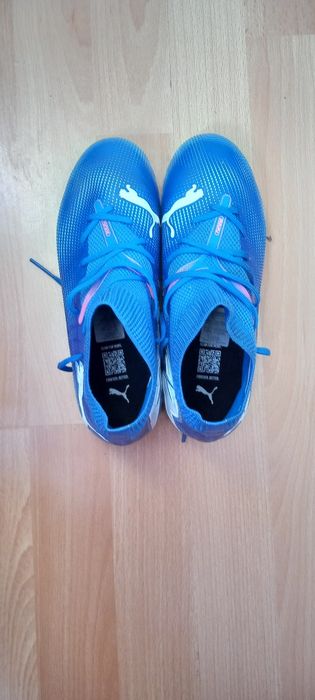 Ghete de fotbal Puma