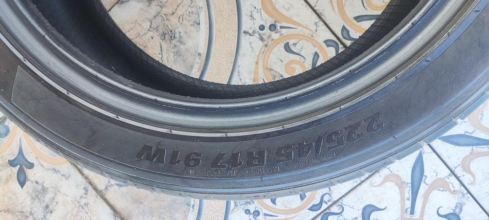 Продам летние шины